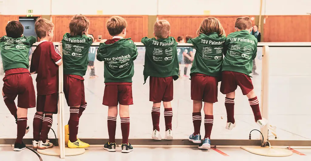 Das Bildungspaket (BuT) ist für viele Alleinerziehende eine sehr wichtige staatliche Hilfe, damit ihre Kinder am täglichen sozialen Leben teilhaben können.